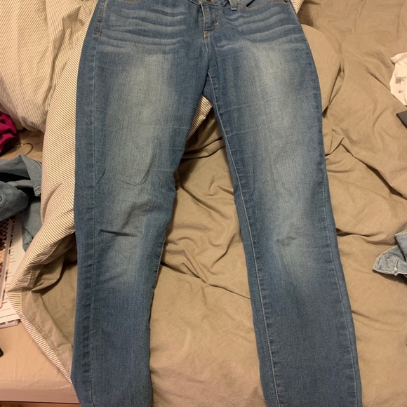 Jeans - Picture 3 of 6